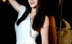 卡一卡二卡三国产拍